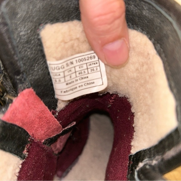 UGG Black and Gray Ankle Boots - Picture 7 of 8